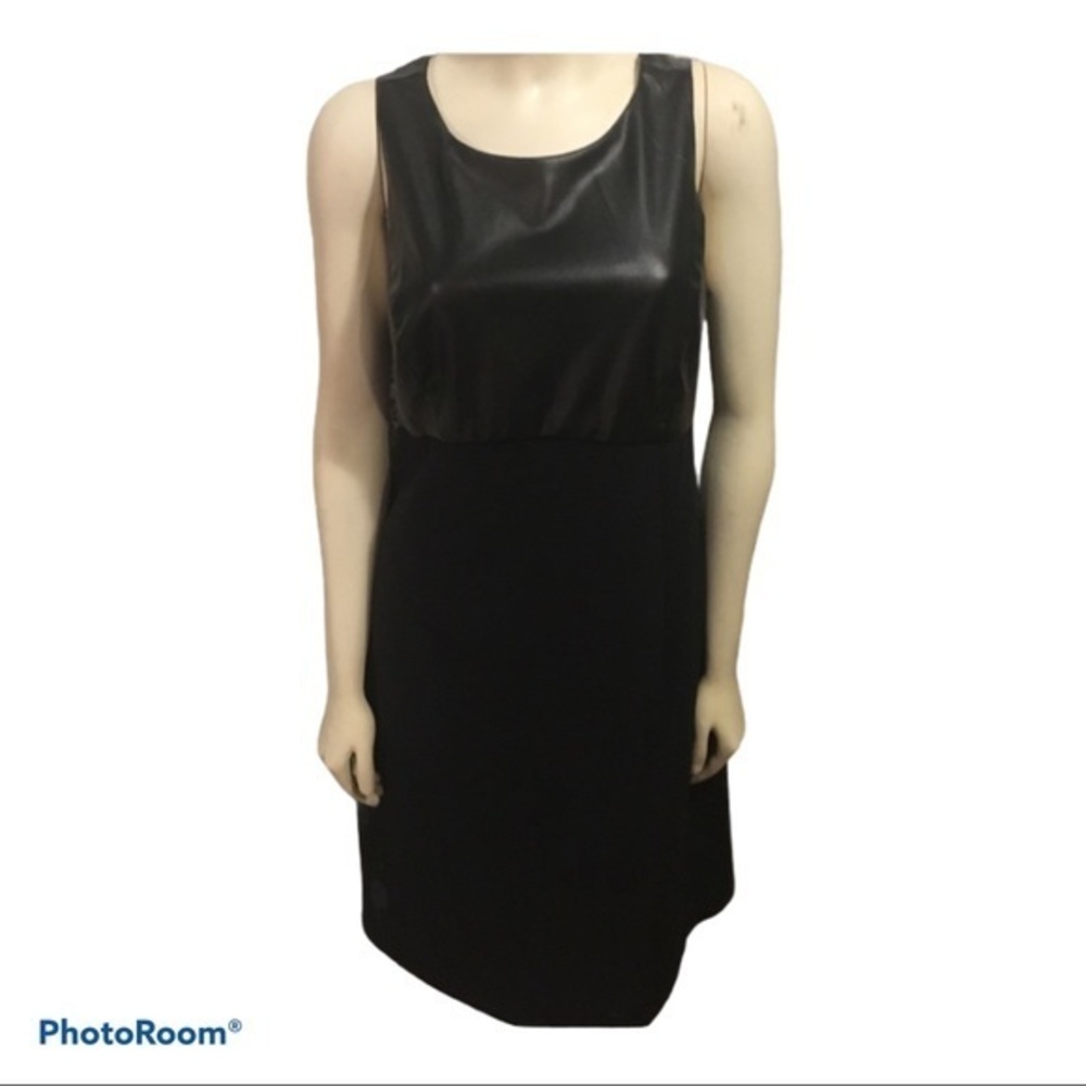 ISAAC MIZRAHI NEW YORK RIBBED FAUX LEATHER DRESS